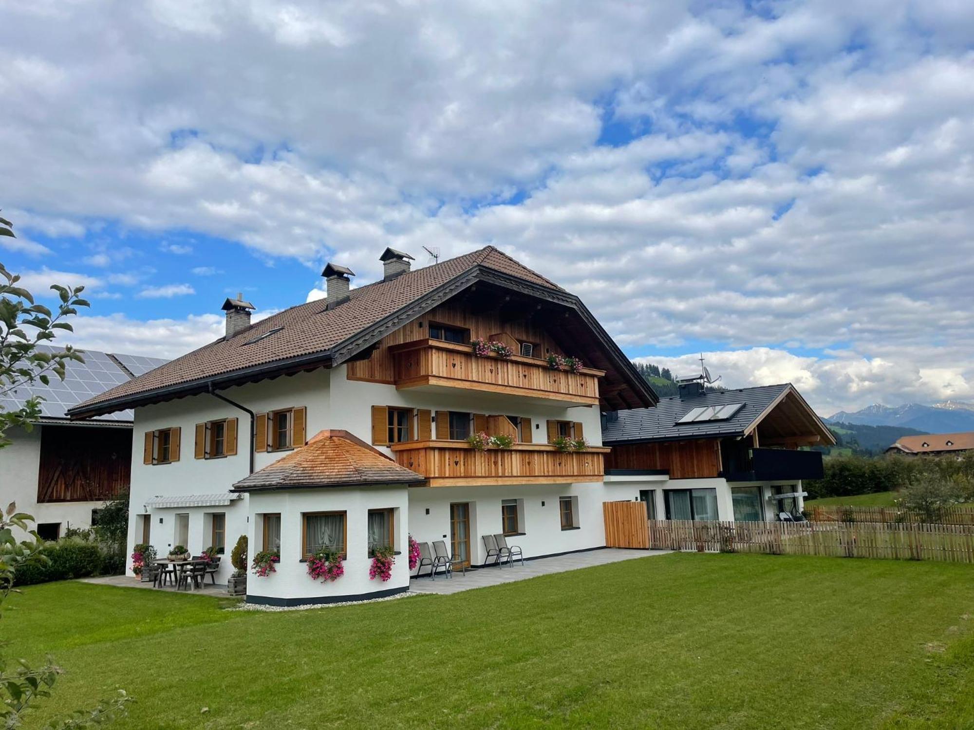 Villa App Unterhoelzlhof Olang Exterior foto